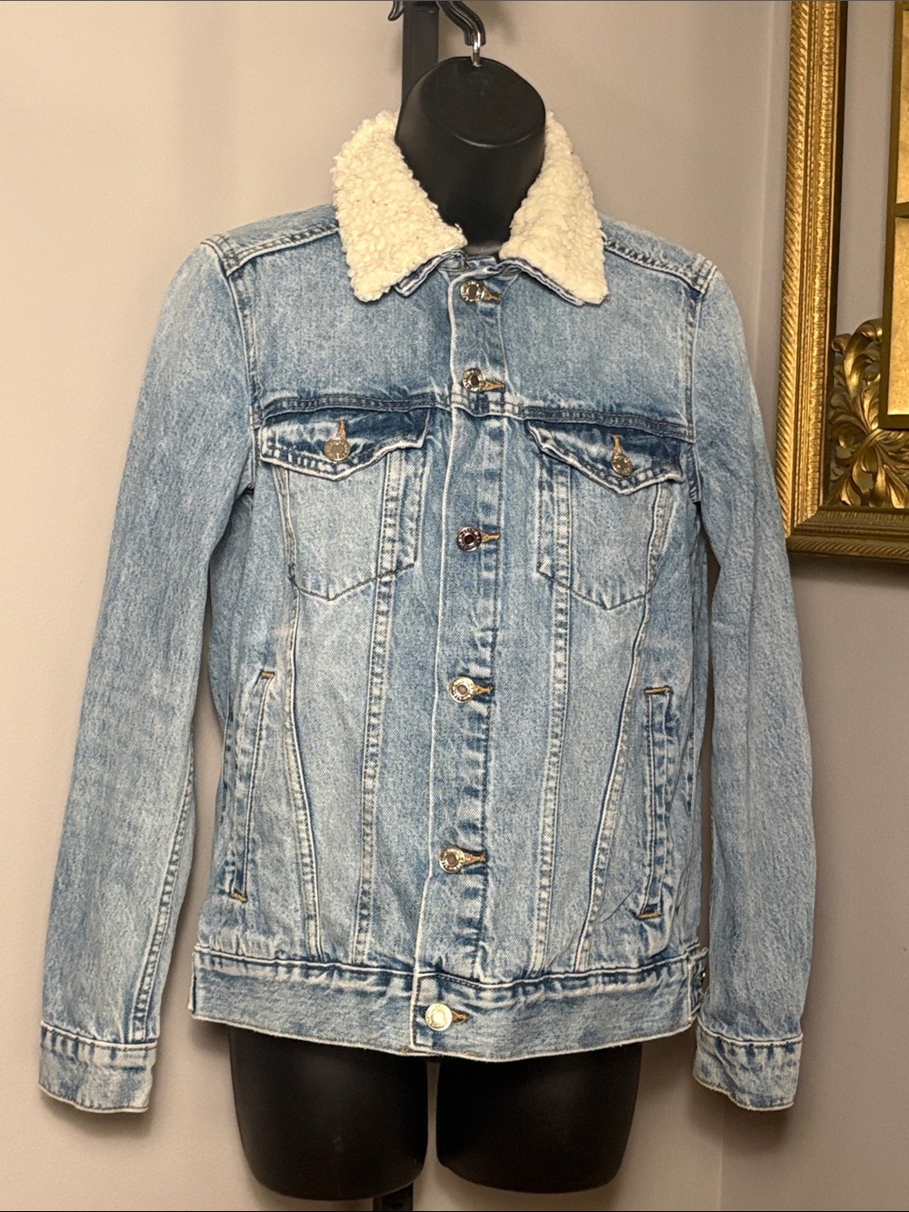 &Denim Size 4 Sherpa Lined Denim Jacket Light Blue